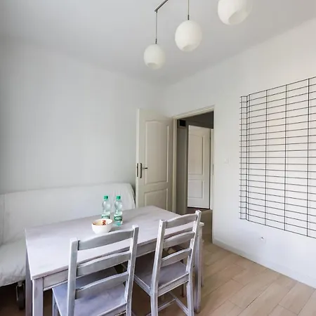 Apartment Aleja Solidarnosci Blue Studio